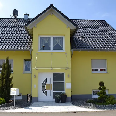 ペンション ジーク アパートホテル 3*