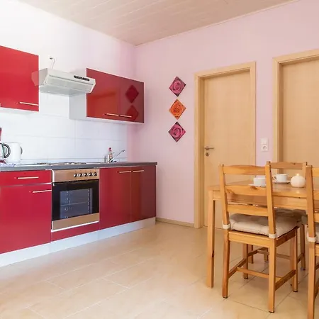 Sieg Aparthotel 3*